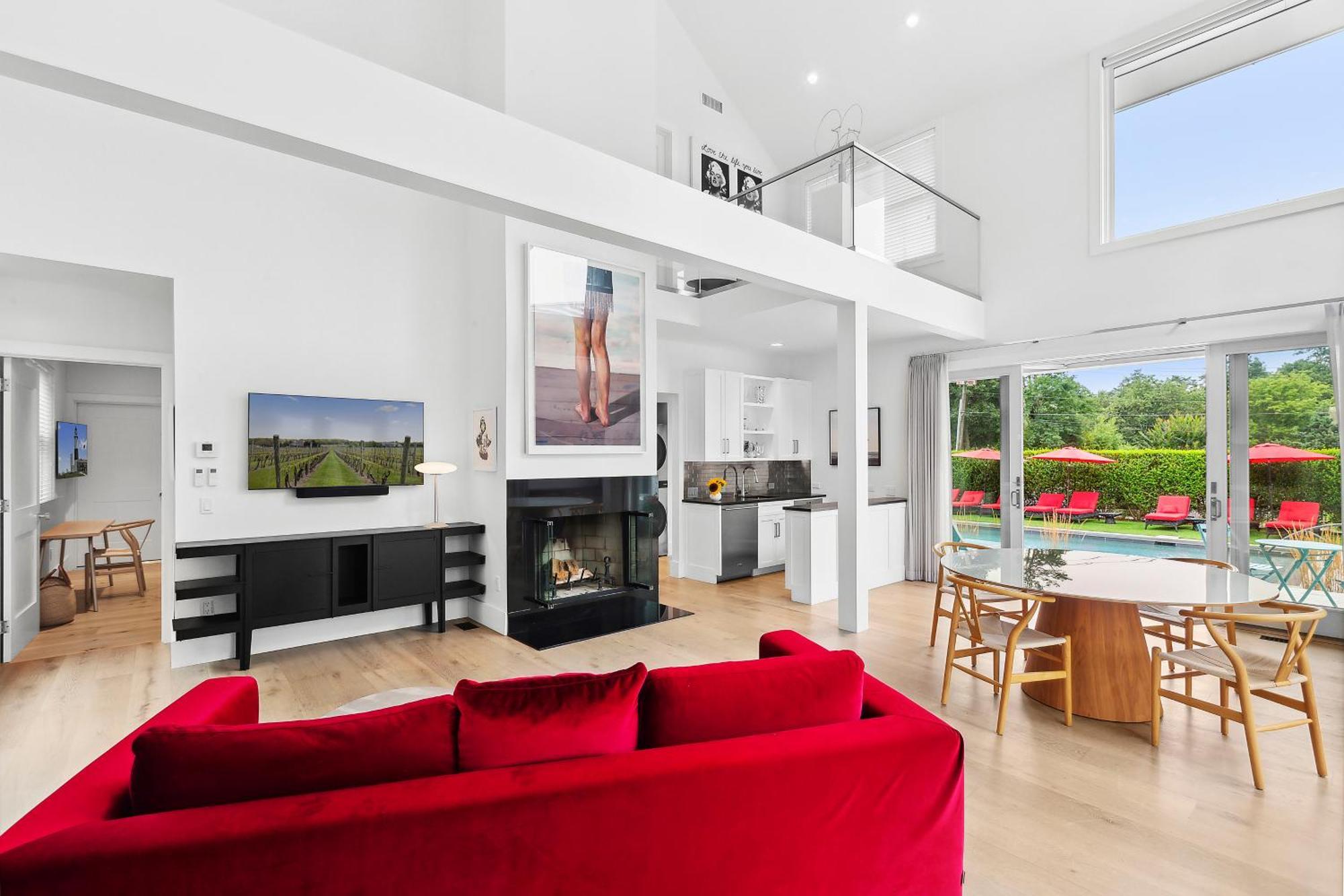 Seven Style Near Bed & Breakfast 4*